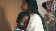 Sydney and her niece (Image via FX)
